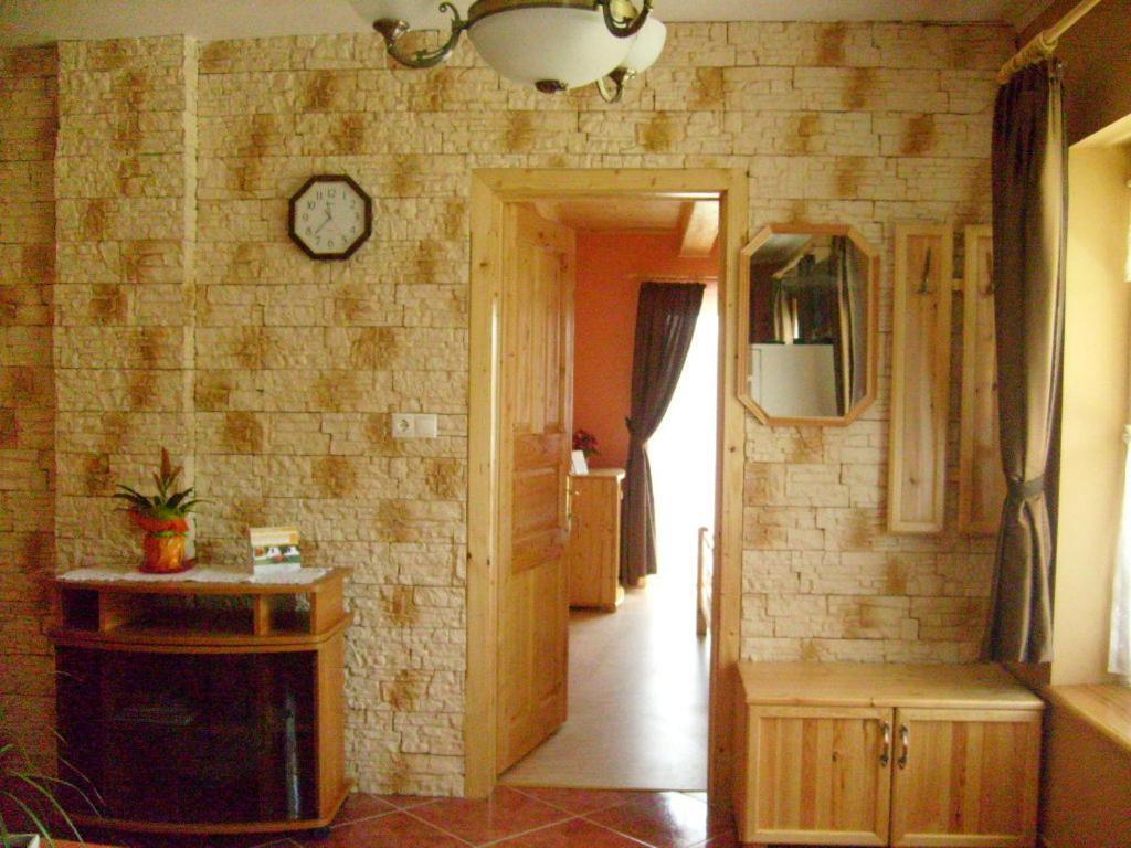 Andrea Vendeghaz Apartment Kehidakustany Phòng bức ảnh